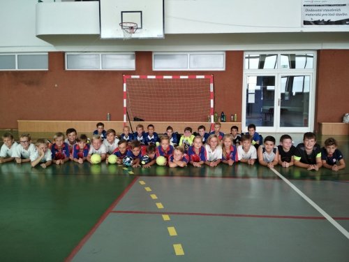 Školní liga v miniházené